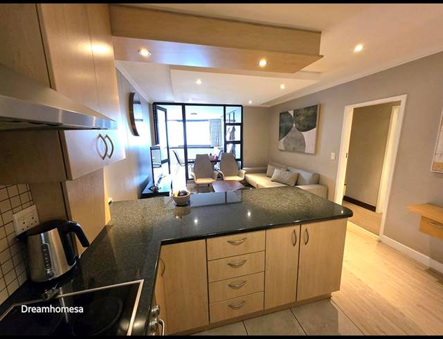 2 BEDROOM APARTMENT FOR SALE IN SANDOWN